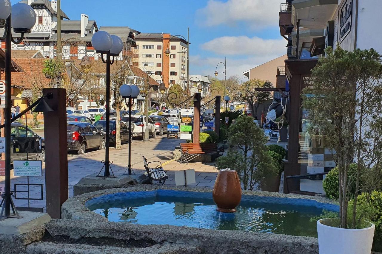 Ap. De 4 Quartos Com Ar A 150M Da Rua Coberta Gramado Dış mekan fotoğraf